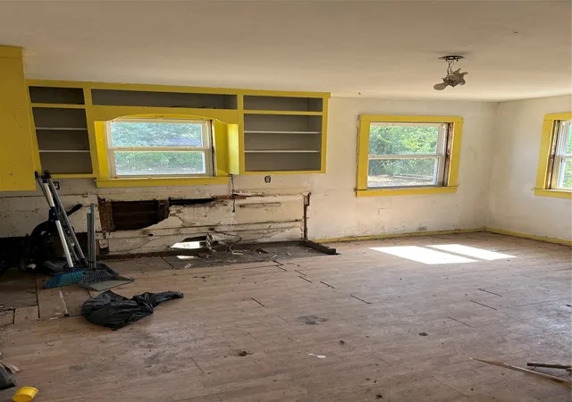 Photo 12 of Single family home for sale at 204 8th St, Honey Grove, TX 75446 | MLS# 21355231 | Listing updated on 2026-08-12