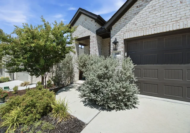 Photo 2 of Single family home for sale at 160 Pintail Ln, Rhome, TX 76078 | MLS# 21354802 | Listing updated on 2026-09-16