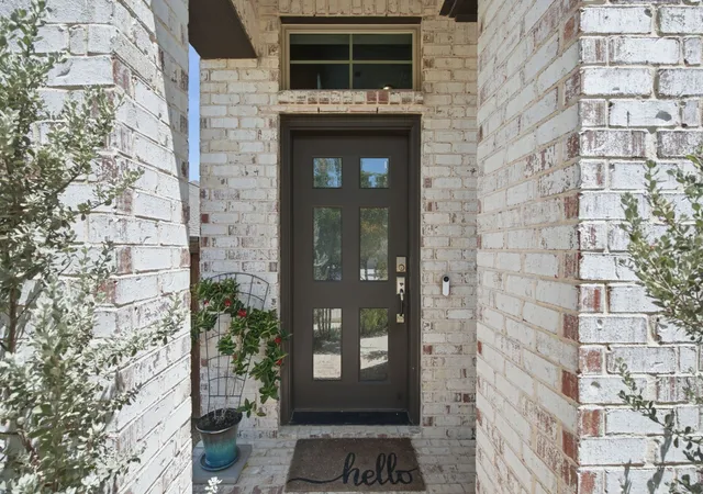 Photo 3 of Single family home for sale at 160 Pintail Ln, Rhome, TX 76078 | MLS# 21354802 | Listing updated on 2026-09-16