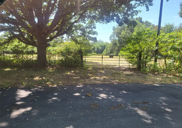 Photo 1 of Land for sale at 925 S Main, Detroit, TX 75436 | MLS# 21357069 | Listing updated on 2026-08-22