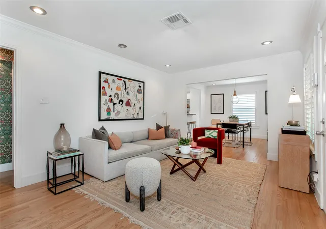 Photo 3 of Single family home for sale at 1407 Rio Hondo Dr, Dallas, TX 75218 | MLS# 21357159 | Listing updated on 2026-09-01