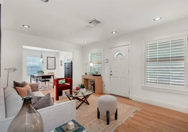 Photo 4 of Single family home for sale at 1407 Rio Hondo Dr, Dallas, TX 75218 | MLS# 21357159 | Listing updated on 2026-09-01