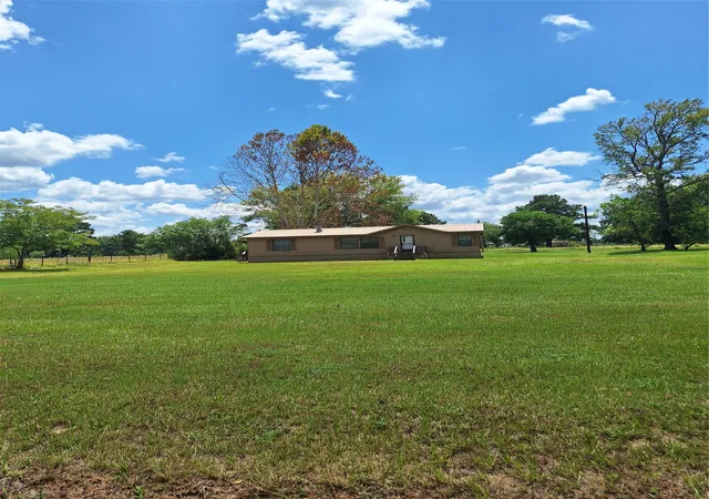 Photo 1 of Manufactured home for sale at 10659 Wesley Rd, Vivian, LA 71082 | MLS# 21357188 | Listing updated on 2026-09-21