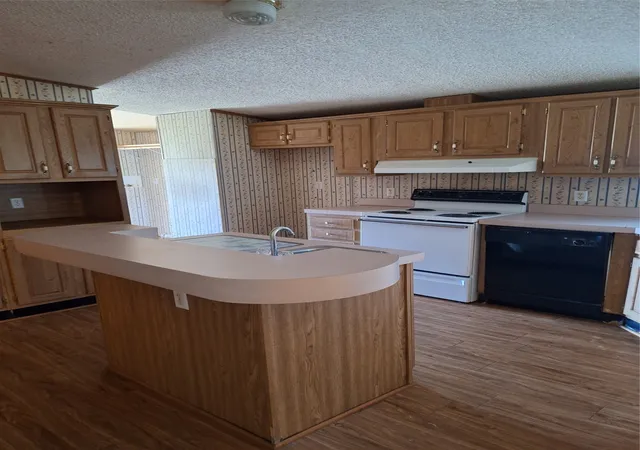 Photo 20 of Manufactured home for sale at 10659 Wesley Rd, Vivian, LA 71082 | MLS# 21357188 | Listing updated on 2026-09-21
