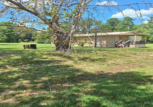 Photo 4 of Manufactured home for sale at 10659 Wesley Rd, Vivian, LA 71082 | MLS# 21357188 | Listing updated on 2026-09-21