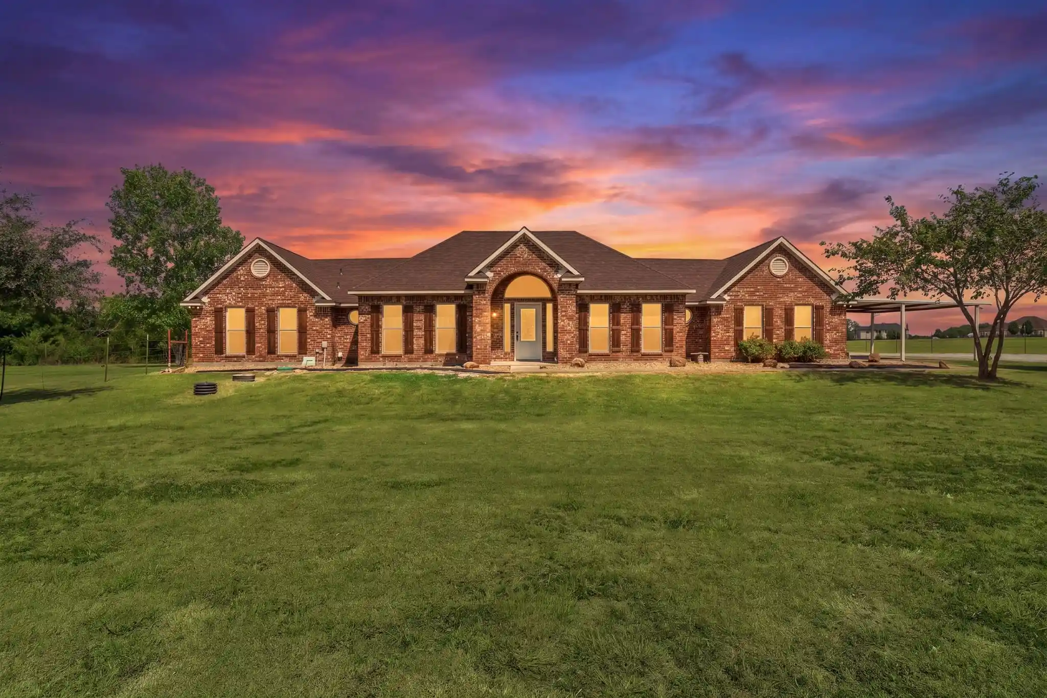 Photo 1 of Single family home for sale at 627 County Road 4445, Trenton, TX 75490 | MLS# 21351573 | Listing updated on 2026-10-15
