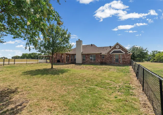 Photo 3 of Single family home for sale at 627 County Road 4445, Trenton, TX 75490 | MLS# 21351573 | Listing updated on 2026-09-24