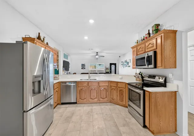 Photo 3 of Single family home for sale at 2812 Spencer Cir, Royse City, TX 75189 | MLS# 21344597 | Listing updated on 2026-08-12