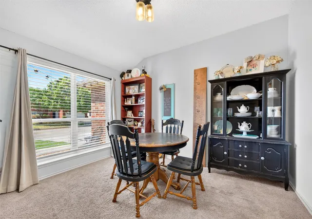Photo 4 of Single family home for sale at 2812 Spencer Cir, Royse City, TX 75189 | MLS# 21344597 | Listing updated on 2026-08-12