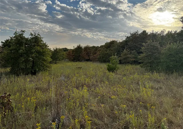 Photo 1 of Land for sale at Tbd New Hope Rd, Boyd, TX 76023 | MLS# 21357150 | Listing updated on 2026-08-27