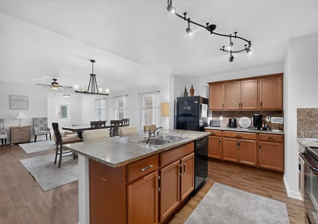 Photo 4 of Single family home for sale at 1218 River Oak Ln, Royse City, TX 75189 | MLS# 21357207 | Listing updated on 2026-09-25