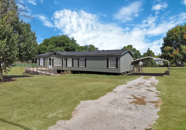 Photo 2 of Sale Pending at 212 Ponderosa Ln, Burleson, TX 76028 | MLS# 21355883 | Listing updated on 2026-09-21