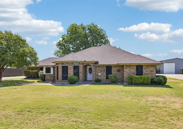 Photo 2 of Single family home for sale at 11654 Nicole Ln, Forney, TX 75126 | MLS# 21357361 | Listing updated on 2026-10-05
