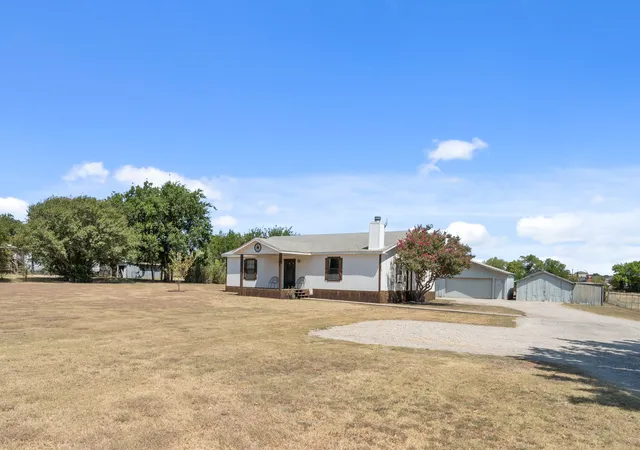 Photo 3 of Manufactured home for sale at 1695 Eastwood Rd, Melissa, TX 75454 | MLS# 21357295 | Listing updated on 2026-08-12
