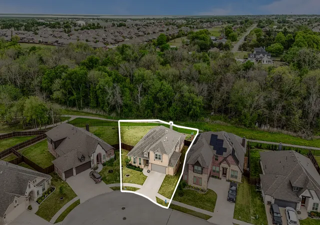 Photo 1 of Single family home for sale at 485 W Autumn Hill Blf, Lavon, TX 75166 | MLS# 21356096 | Listing updated on 2026-08-12