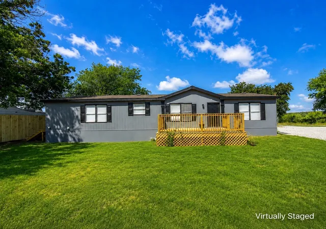 Manufactured home for sale at 18327 Gholson Rd, Waco, TX 76705 | MLS# 21357285
