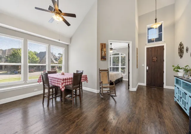 Photo 3 of Sale Pending at 208 Hogue Ln, Wylie, TX 75098 | MLS# 21357486 | Listing updated on 2026-08-31