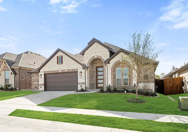 Photo 3 of Single family home for sale at 2009 Amber Gate Dr, Anna, TX 75409 | MLS# 21357517 | Listing updated on 2026-10-07