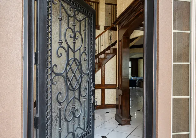 Photo 3 of Single family home for sale at 2627 Wells Ct, Cedar Hill, TX 75104 | MLS# 21357521 | Listing updated on 2026-10-07