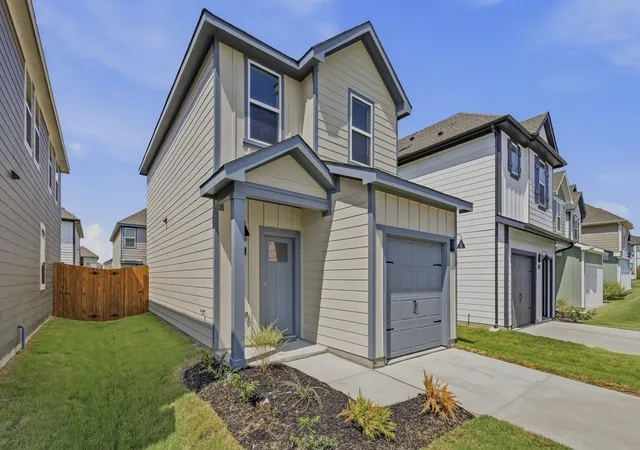 Photo 2 of Single family home for sale at 6234 Silver Maple Wy, Princeton, TX 75407 | MLS# 21357574 | Listing updated on 2026-10-07