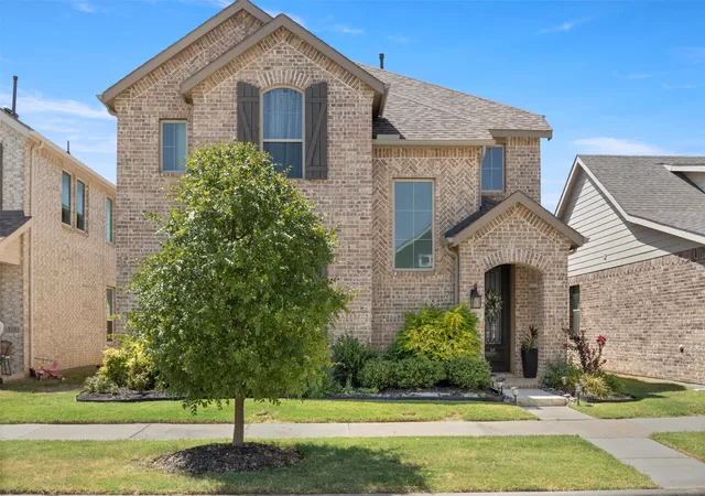 Photo 1 of Single family home for sale at 2309 Norma Ln, Justin, TX 76247 | MLS# 21356029 | Listing updated on 2026-08-20