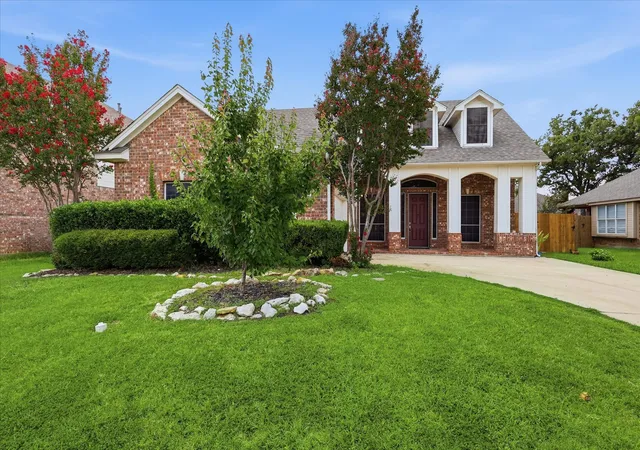 Photo 2 of Single family home for sale at 3317 Brampton Dr, Corinth, TX 76210 | MLS# 21355698 | Listing updated on 2026-08-31