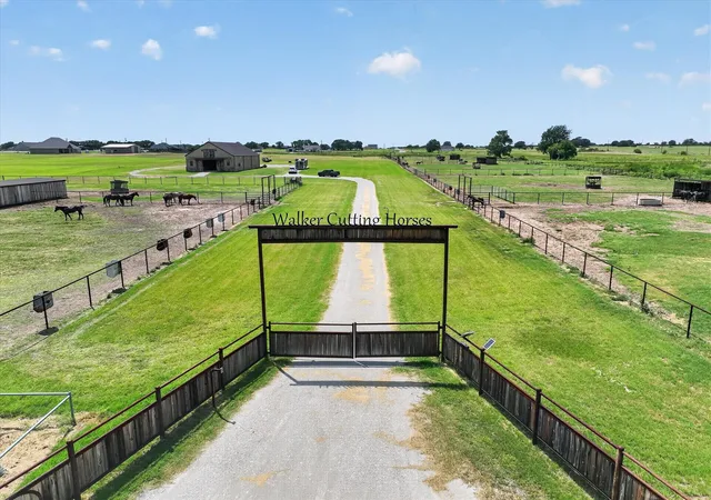 Photo 2 of Land for sale at 2250 Campbell Rd, Tolar, TX 76476 | MLS# 21355651 | Listing updated on 2026-10-07