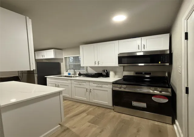Photo 3 of Single family home for sale at 2640 Lawrence St, Dallas, TX 75215 | MLS# 21353393 | Listing updated on 2026-08-12
