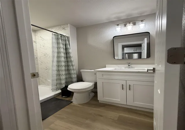 Photo 3 of Single family home for sale at 2640 Lawrence St, Dallas, TX 75215 | MLS# 21353393 | Listing updated on 2026-08-12