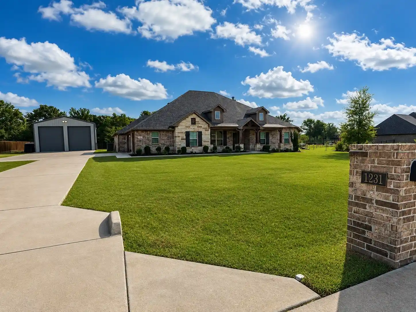 Photo 1 of Sale Pending at 1231 Christie Ln, Terrell, TX 75161 | MLS# 21357709 | Listing updated on 2026-10-28