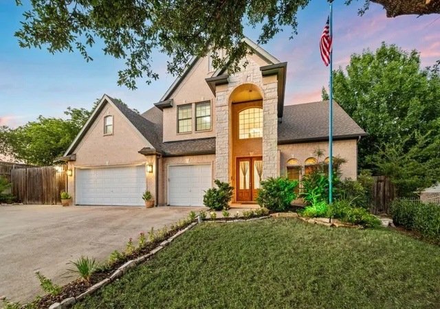 Photo 1 of Single family home for sale at 5132 Pearl Dr, North Richland Hills, TX 76180 | MLS# 21357477 | Listing updated on 2026-08-12
