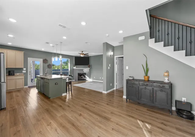 Photo 3 of Single family home for sale at 6940 Sulphur Ct, China Spring, TX 76633 | MLS# 21357450 | Listing updated on 2026-09-02