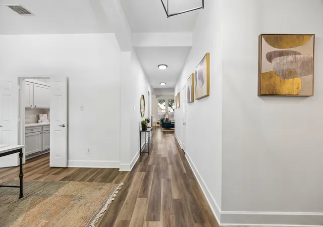 Photo 2 of Single family home for sale at 9512 Winter Park Dr, Frisco, TX 75035 | MLS# 21355485 | Listing updated on 2026-09-04