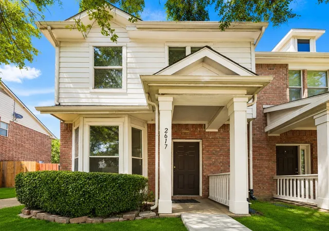 Photo 1 of Townhouse for sale at 2617 Boedeker Dr, Plano, TX 75074 | MLS# 21357615 | Listing updated on 2026-08-13