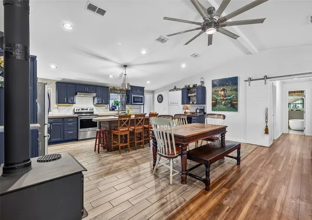 Photo 4 of Single family home for sale at 116 Pauline Rd, Mabank, TX 75156 | MLS# 21354539 | Listing updated on 2026-09-21