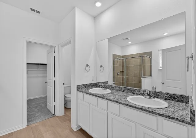 Photo 4 of Single family home for sale at 2315 Buffalo Bayou Wy, Crandall, TX 75114 | MLS# 21357871 | Listing updated on 2026-10-04