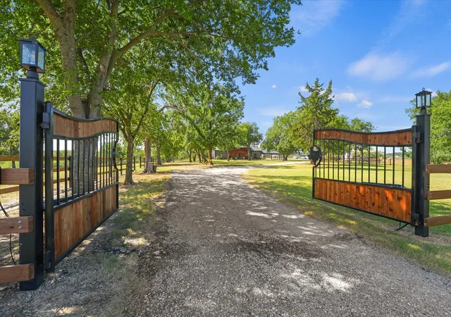 Photo 3 of Land for sale at 9861 Fm 66, Maypearl, TX 76064 | MLS# 21357870 | Listing updated on 2026-08-15