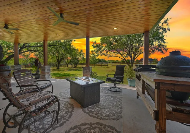 Photo 4 of House for sale at 9861 Fm-66, Maypearl, TX 76064 | MLS# 21357870 | Listing updated on 2026-08-15