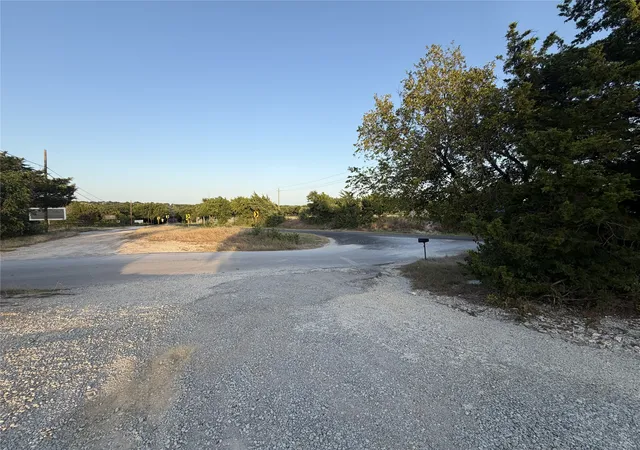 Photo 3 of Sale Pending at 2505 W Fm 875, Midlothian, TX 76065 | MLS# 21357999 | Listing updated on 2026-10-05