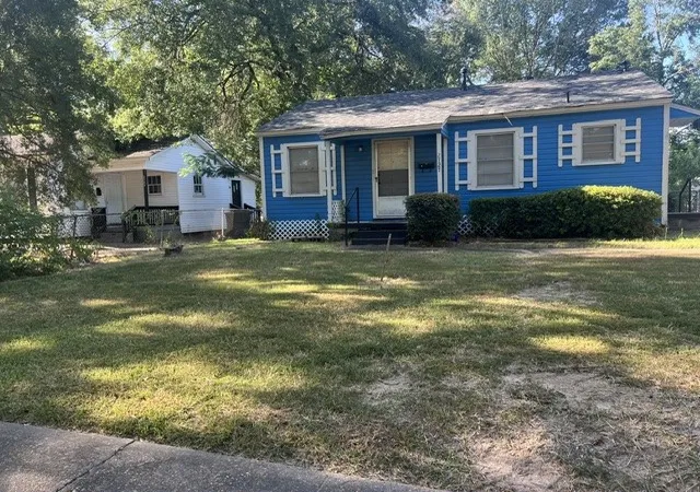 Photo 2 of Single family home for sale at 2727 Mimosa Ave, Shreveport, LA 71108 | MLS# 21358123 | Listing updated on 2026-08-31