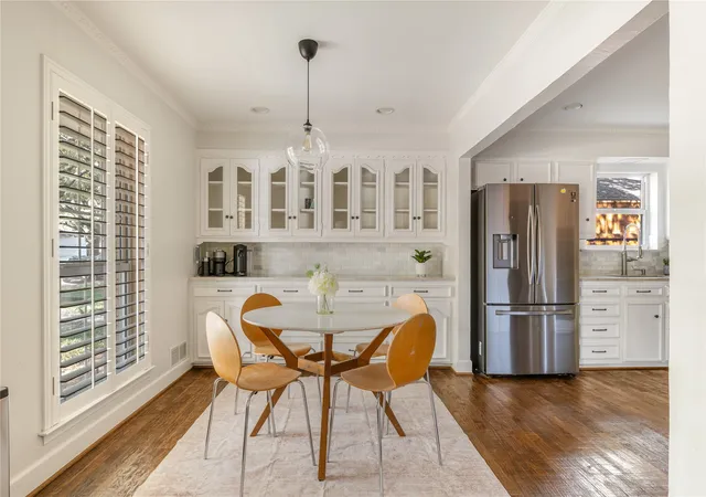 Photo 3 of Sale Pending at 7077 Joyce Wy, Dallas, TX 75225 | MLS# 21353773 | Listing updated on 2026-08-27