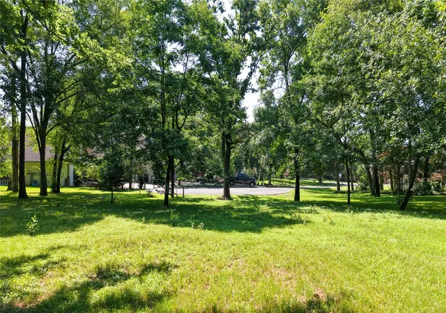 Photo 1 of Land for sale at 102 Enchanted Isles Cir, Mabank, TX 75156 | MLS# 21357145 | Listing updated on 2026-08-13