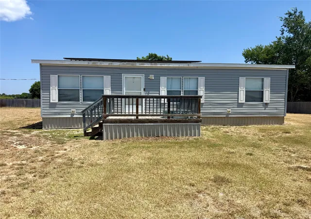 Photo 4 of Manufactured home for sale at 4412 Farm To Market 933, Whitney, TX 76692 | MLS# 21358230 | Listing updated on 2026-08-12