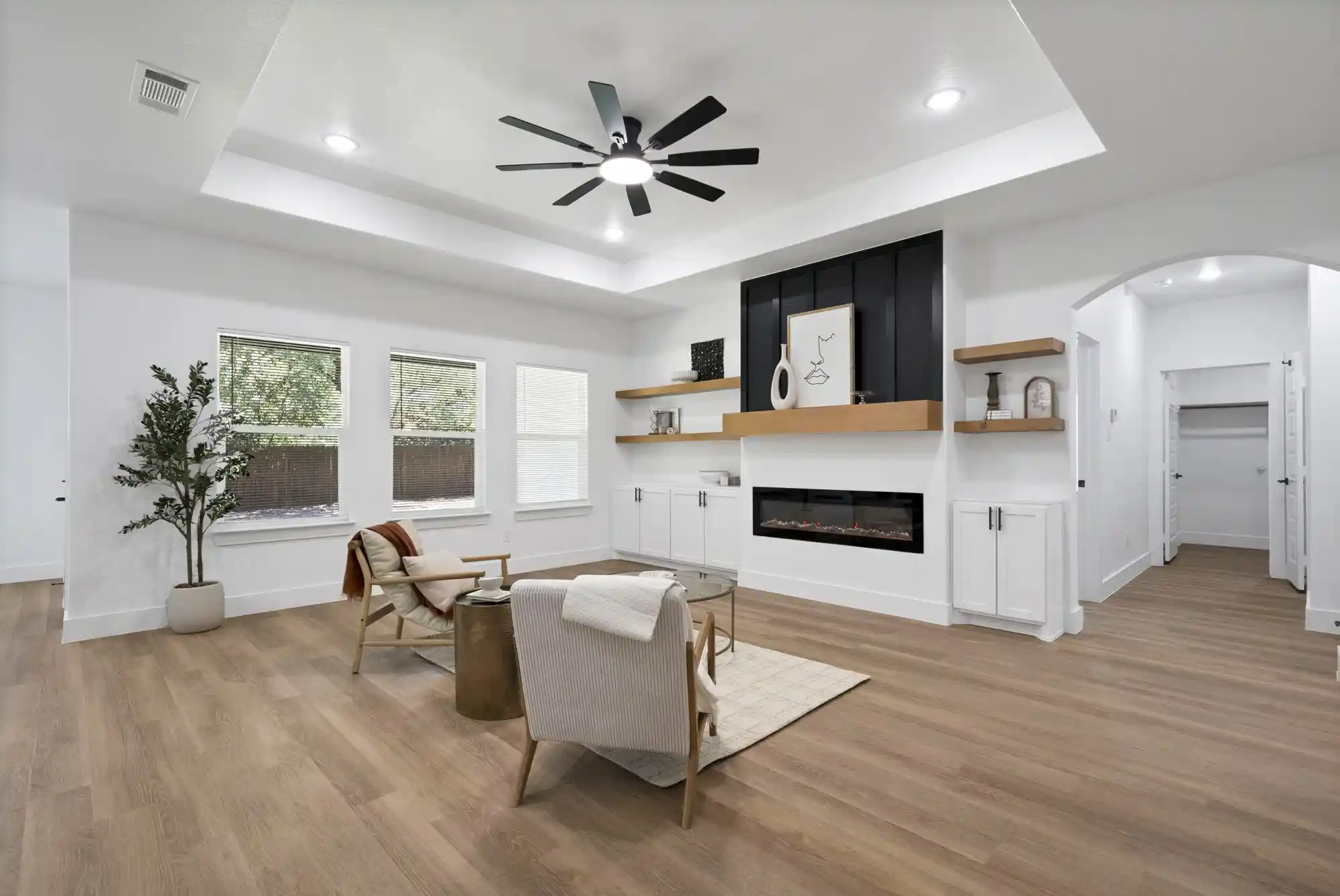 Single family home for sale at 805 Tierney Rd, Fort Worth, TX 76112 | MLS# 21358310 | Listing updated on 2026-10-22