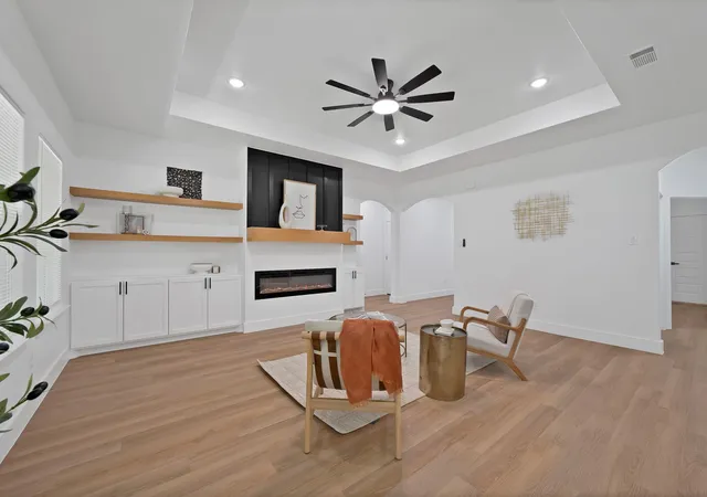 Photo 4 of Single family home for sale at 805 Tierney Rd, Fort Worth, TX 76112 | MLS# 21358310 | Listing updated on 2026-08-22