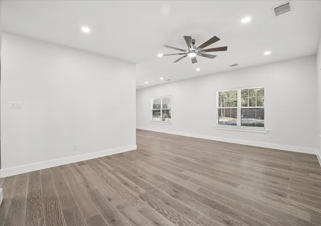 Photo 4 of Single family home for sale at 5902 Fm 2494, Athens, TX 75751 | MLS# 21355463 | Listing updated on 2026-09-29