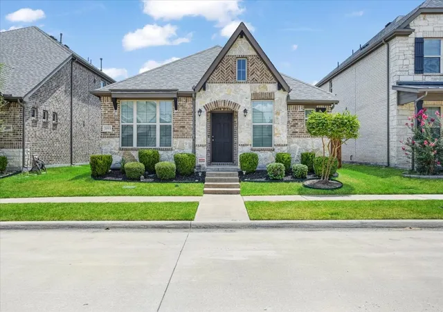Photo 1 of Single family home for sale at 2013 Miramar Dr, Little Elm, TX 75068 | MLS# 21355805 | Listing updated on 2026-08-18