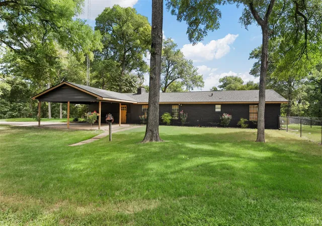 Photo 2 of Single family home for sale at 232 Pr 3666, China Spring, TX 76633 | MLS# 21346565 | Listing updated on 2026-08-13