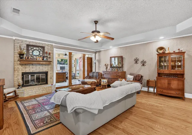 Photo 4 of Sale Pending at 2501 New Haven Ct, Bedford, TX 76022 | MLS# 21354643 | Listing updated on 2026-08-21