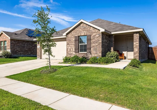 Photo 2 of Single family home for sale at 204 Asheville St, Azle, TX 76020 | MLS# 21358451 | Listing updated on 2026-08-13